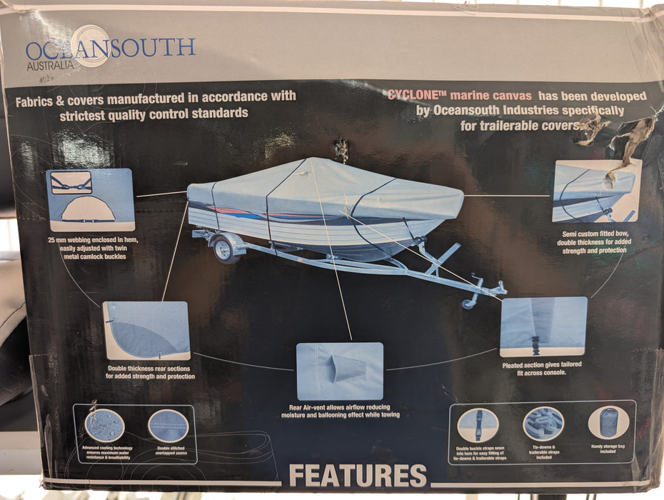 Oceansouth Center Console Boat Cover